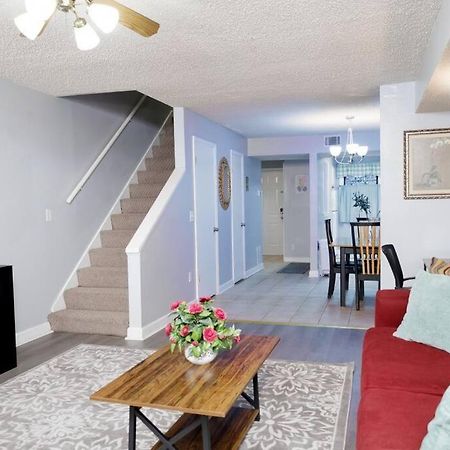 Cozy 3-Bed Athens Getaway, Right Near Uga! Appartement Buitenkant foto